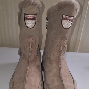 The North Face Women's Tan Winter Boots